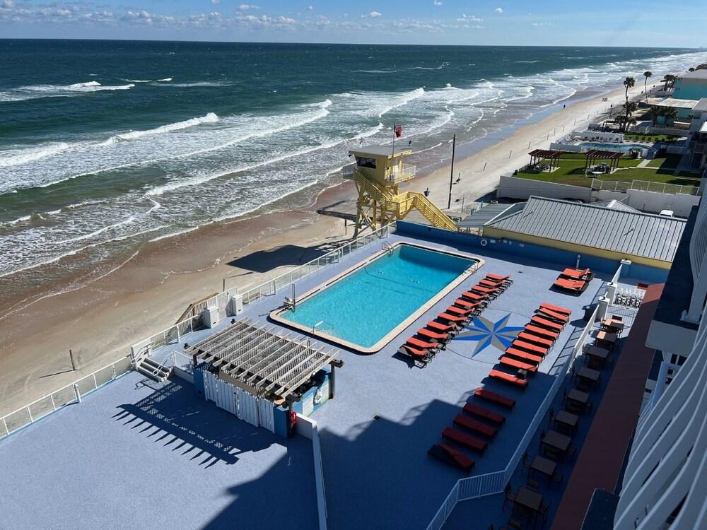 Casa Del Mar Beach Resort photo 10