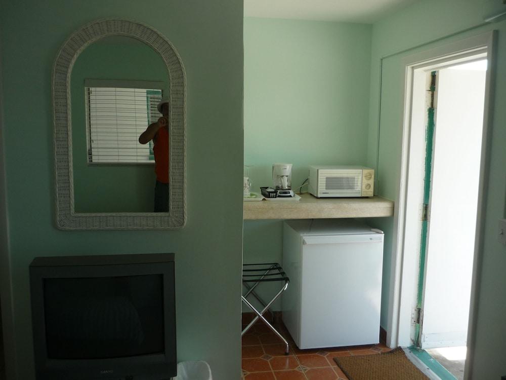 Palm Court Motel photo 16