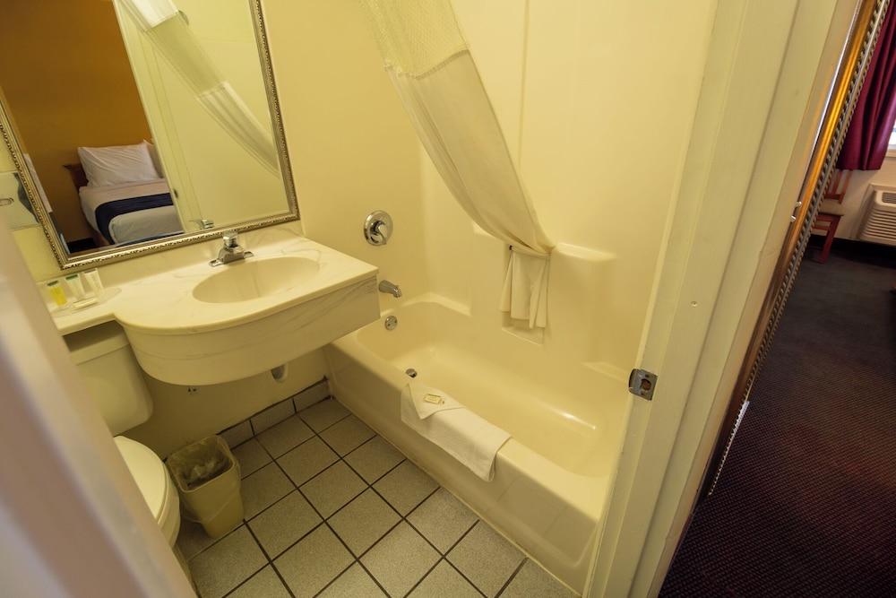 Hotel Inn Pendleton I-84 photo 24