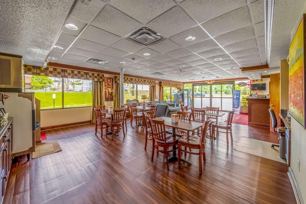 Econo Lodge Mount Laurel - Philadelphia East photo 23