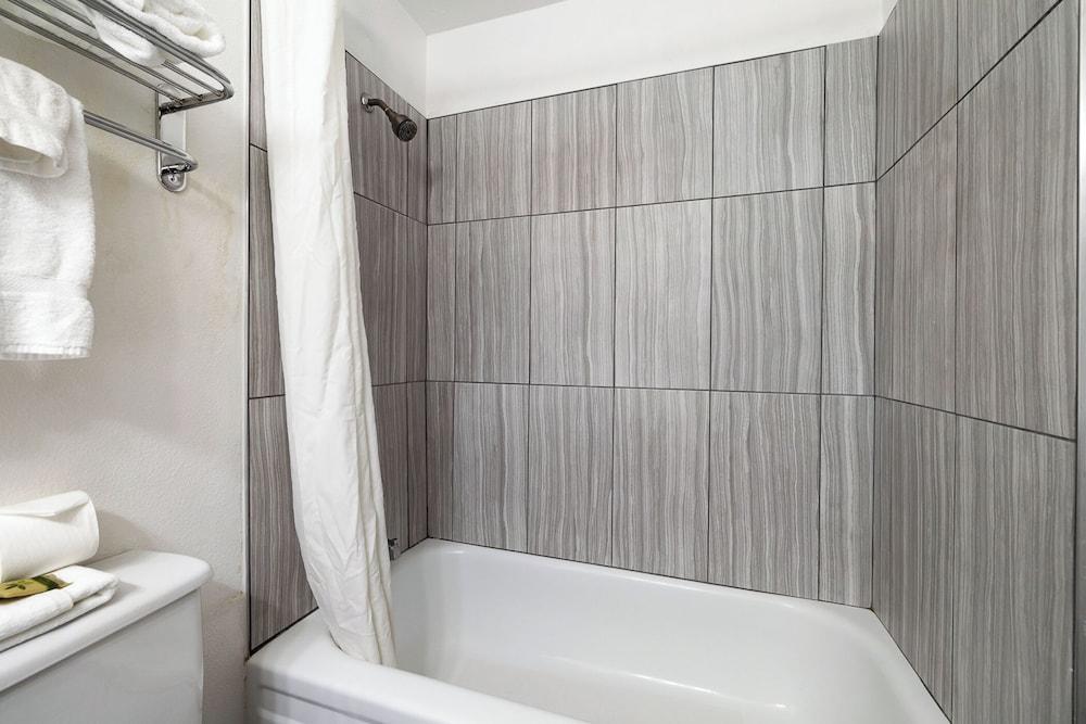 Kennewick Inn & Suites Tri Cities photo 20