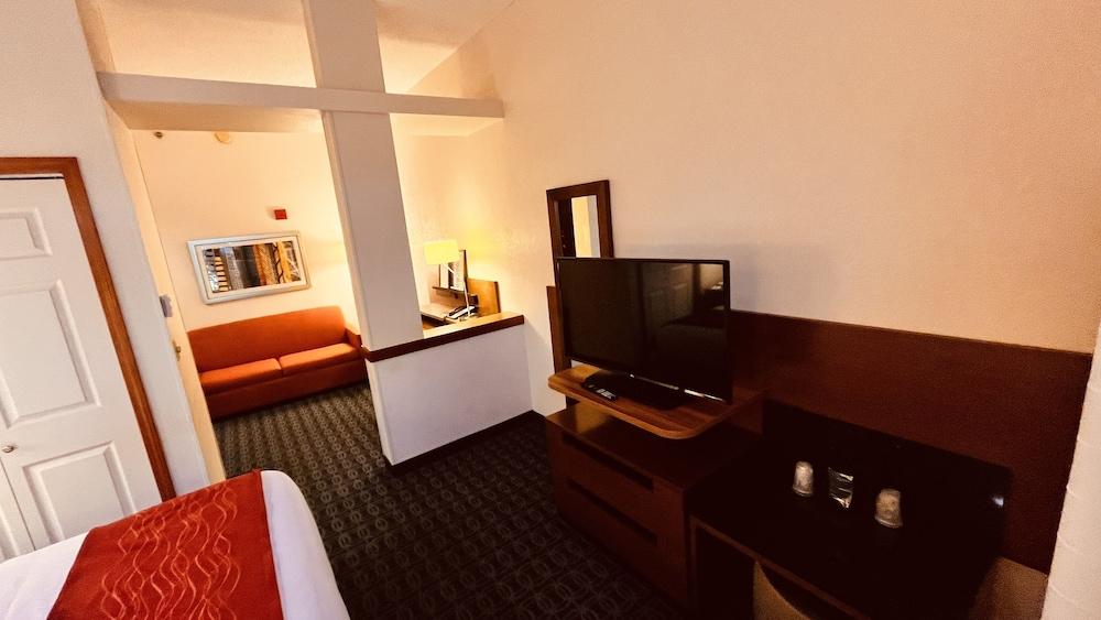 Comfort Inn & Suites Berea photo 7