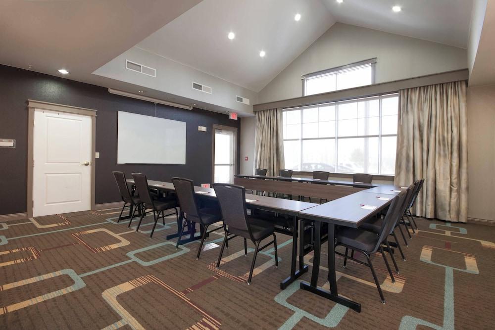 Residence Inn by Marriott Des Moines West photo 32