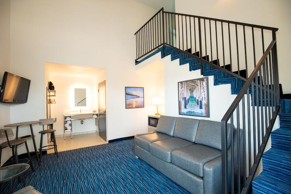 Orange Grove Inn photo 11