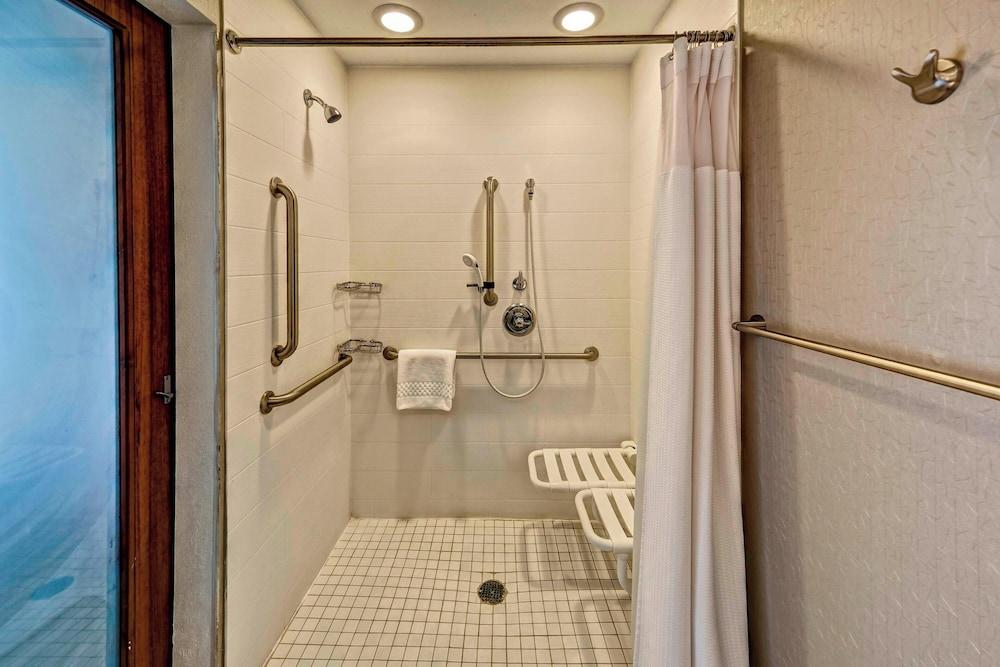 Springhill Suites by Marriott Moore photo 4