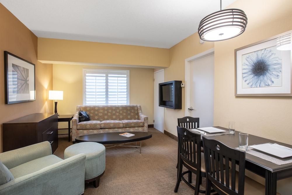 staySky Suites - I Drive Orlando photo 20