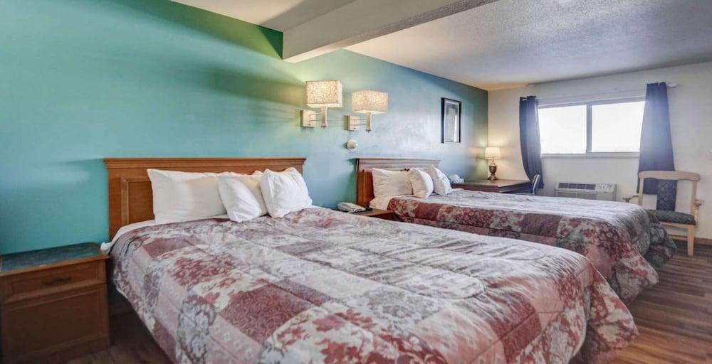 Americas Best Value Inn Greeley Evans photo 2