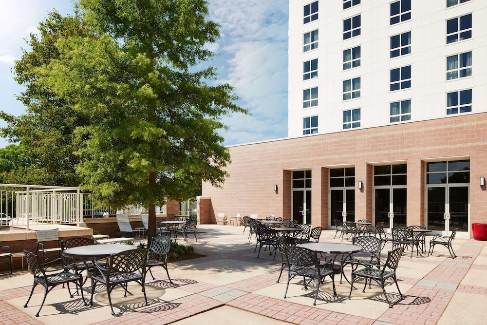 Hilton Charlotte Airport photo 65