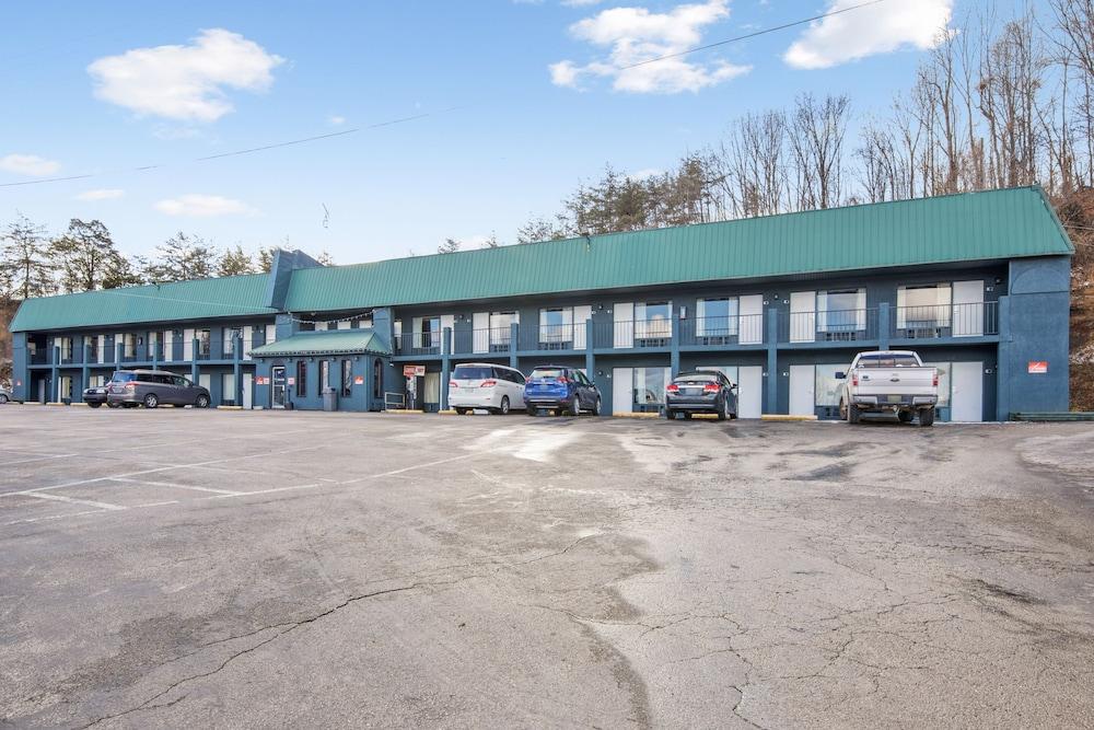 OYO Hotel Mt. Vernon KY - Renfro valley/I-75 photo 7