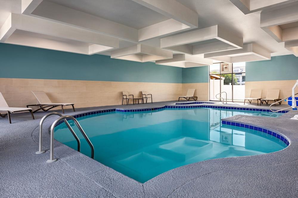 Holiday Inn Express Hotel & Suites Waycross by IHG photo 4