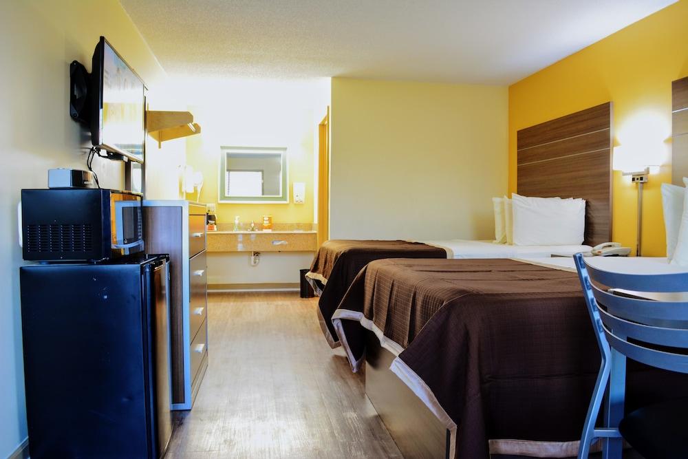 Southern Inn Lumberton photo 12