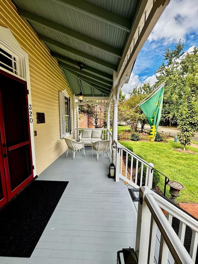 Armistead House photo 15
