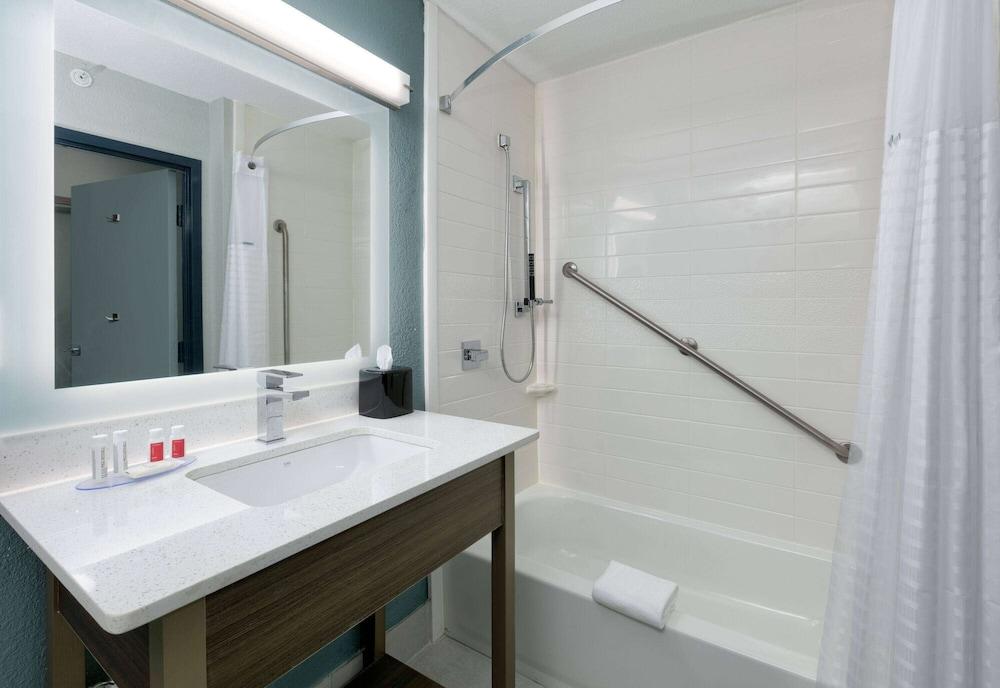 Baymont by Wyndham Chattanooga/Eastridge photo 48