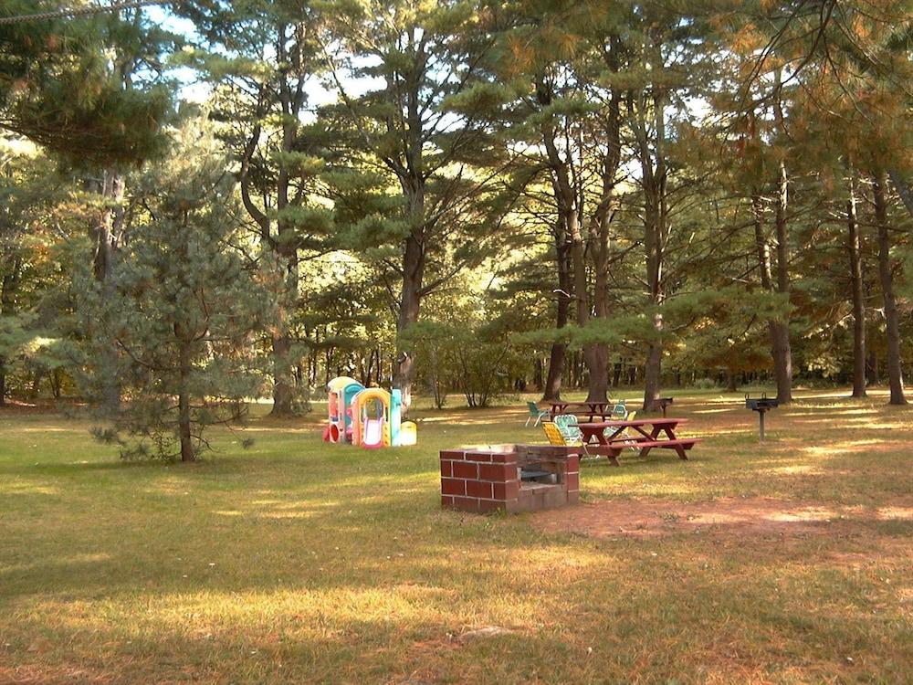 Catskill Motor Court Motel photo 28