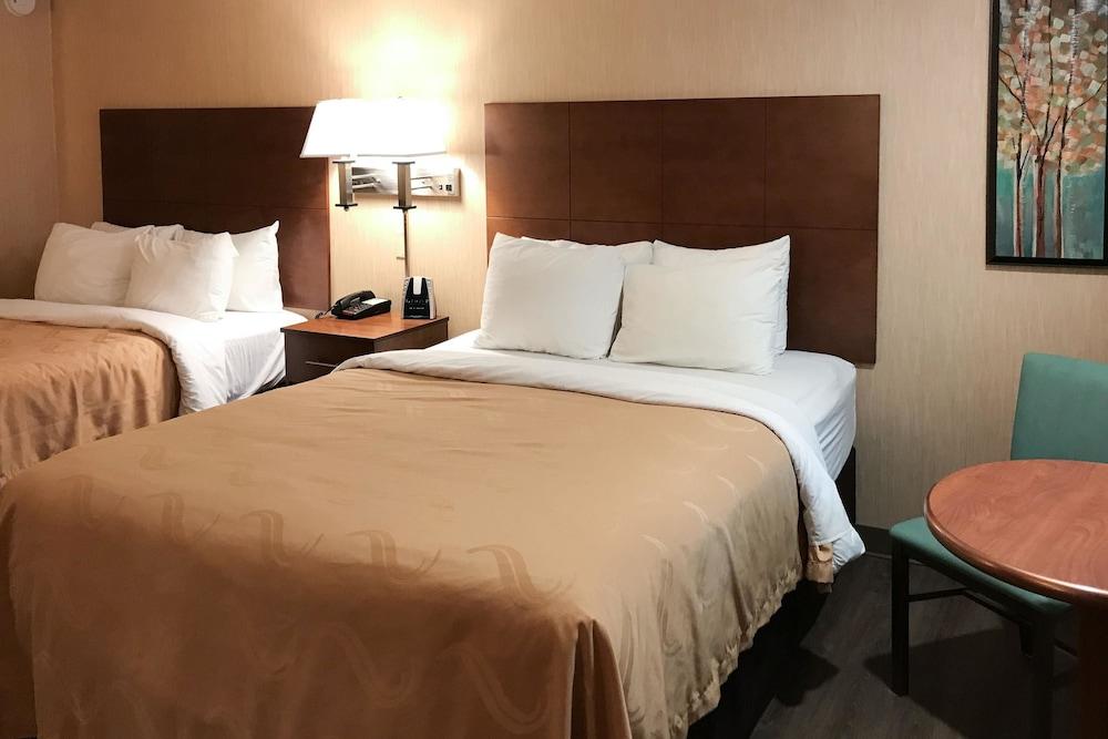 Quality Inn Bedford photo 9