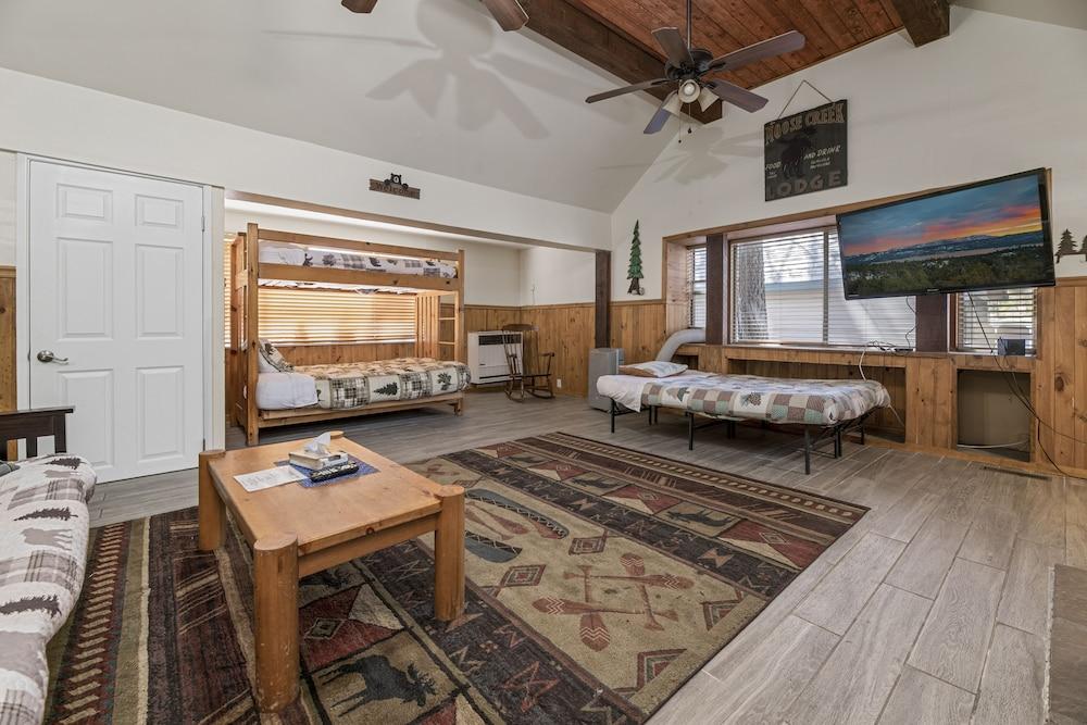 Big Bear Lakefront Lodge photo 79