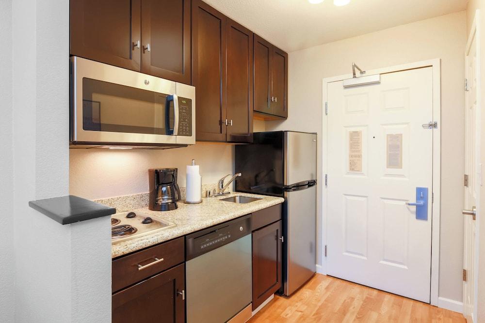 TownePlace Suites Marriott El Centro photo 18