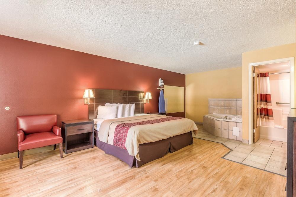 Red Roof Inn Amarillo West photo 15