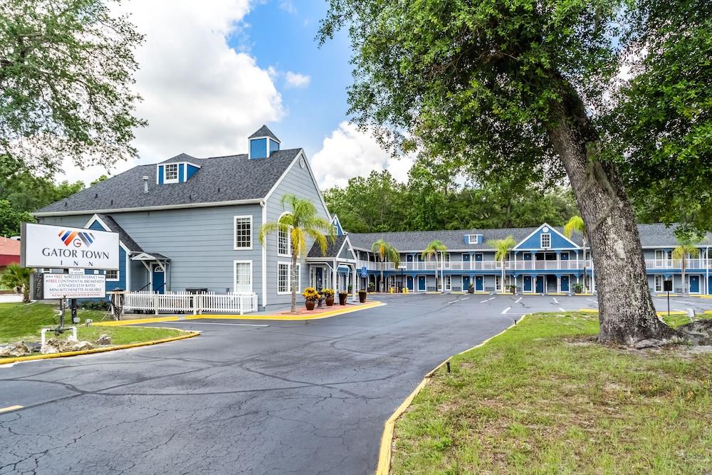 Gator Town Inn photo 1