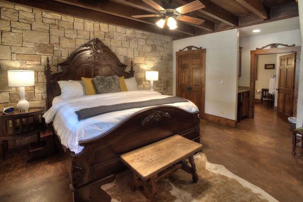 The Winchester Lodge photo 30