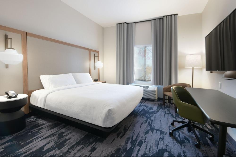 Fairfield Inn and Suites Dallas East photo 7