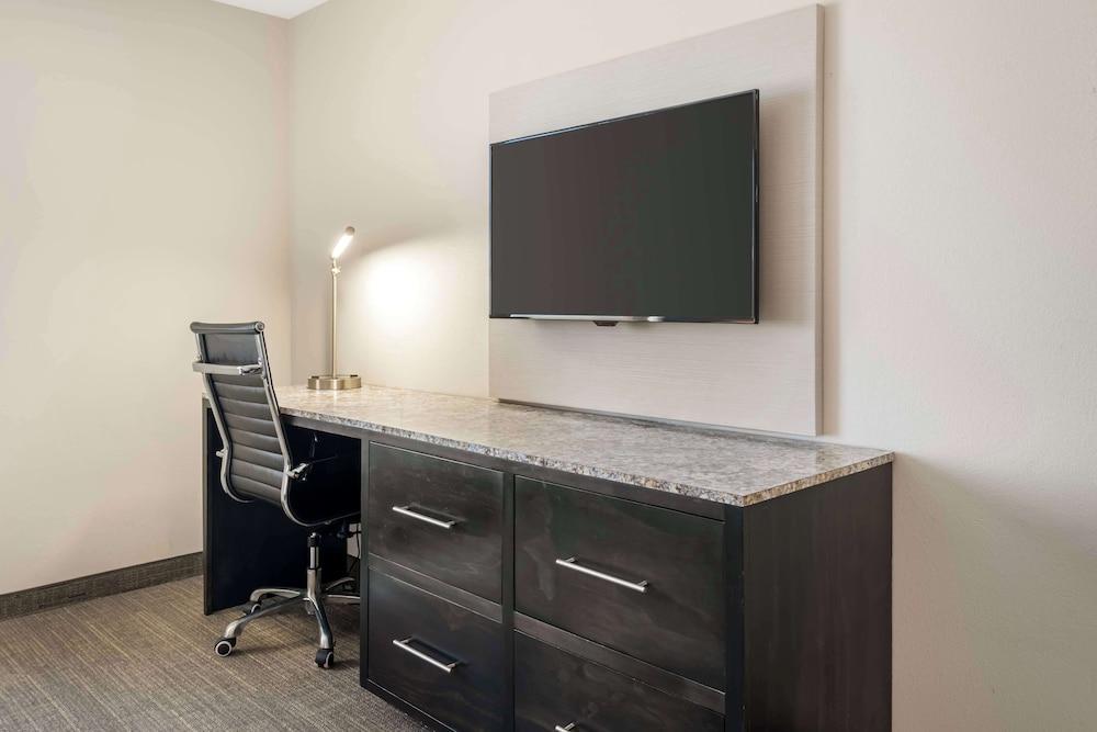 Magnolia Pointe, BW Signature Collection photo 17