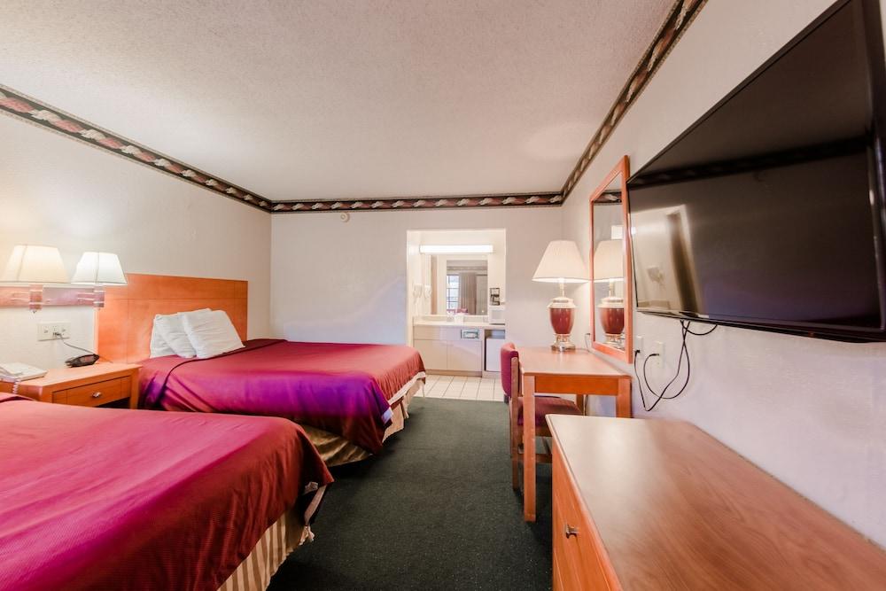 Mountain House Inn photo 25
