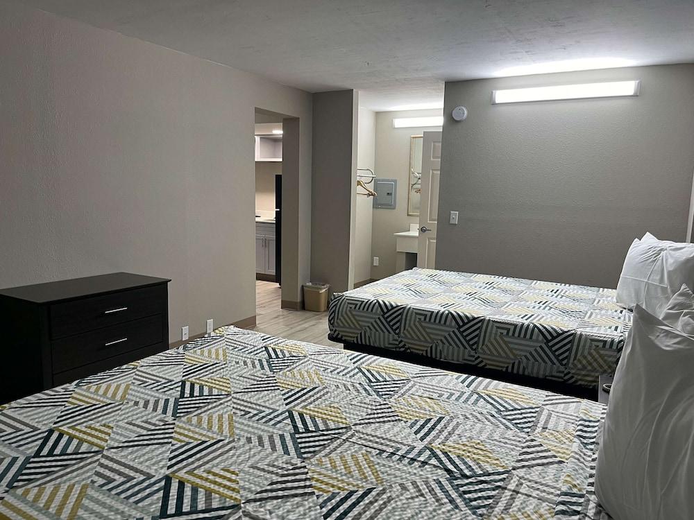 Studio 6 Suites West Memphis, AR - Memphis photo 16