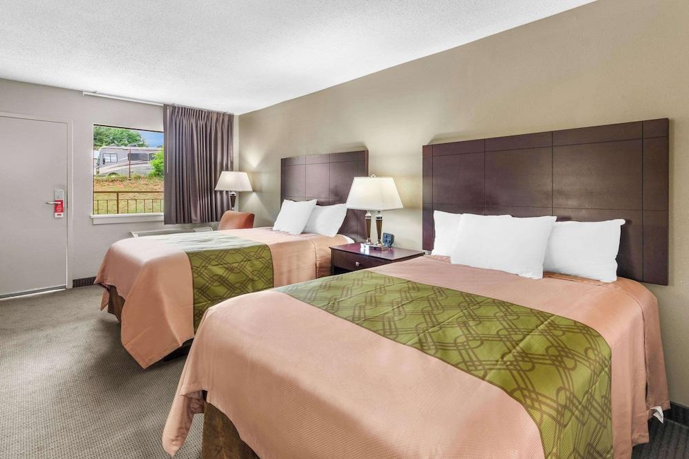Brentwood Inn & Suites photo 3
