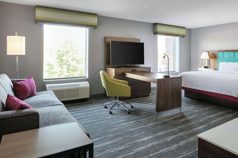 Hampton Inn & Suites Grafton photo 22