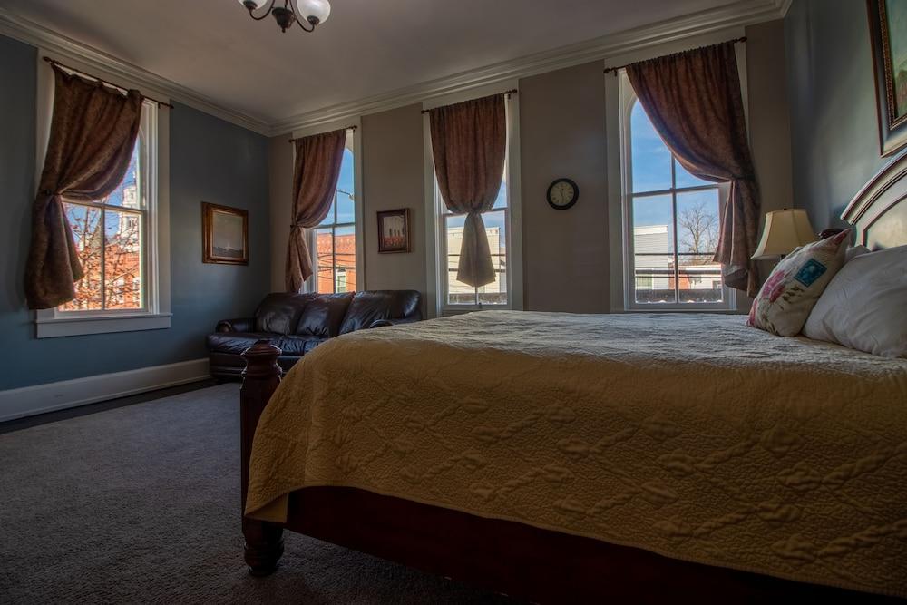 Nauvoo Temple House Hotel photo 57