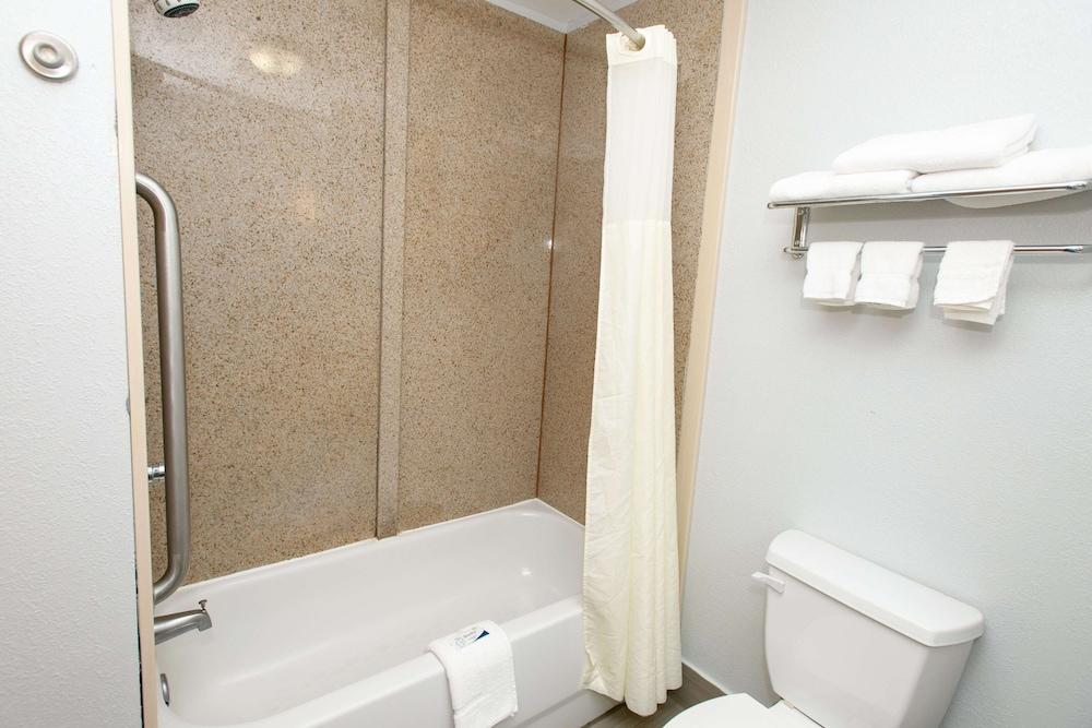 Home Town Inn Ringgold photo 14