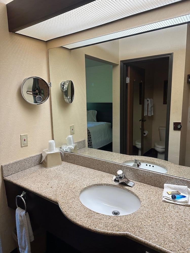Haven Inn & Suites photo 3