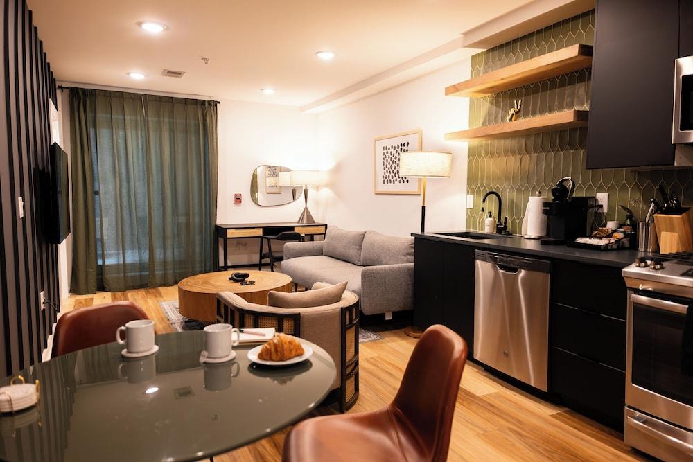Sosuite at The Jefferson photo 33