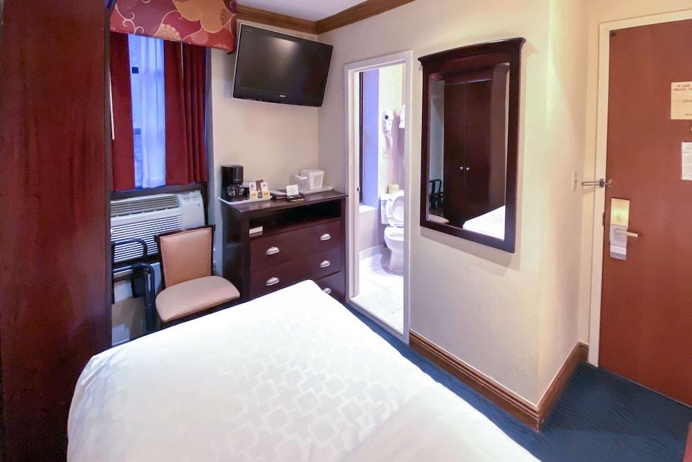 Clarion Hotel Park Avenue photo 19