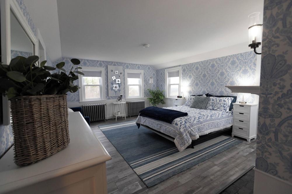 Blue Bear Inn photo 52
