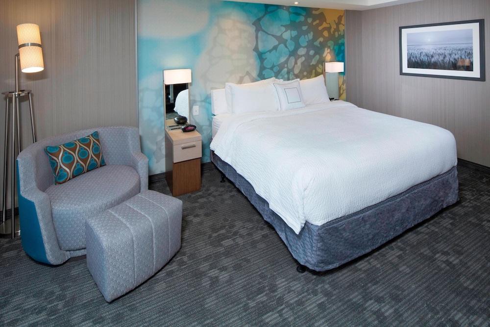 Courtyard by Marriott Dallas Midlothian-Midlothian Conf Ctr photo 3