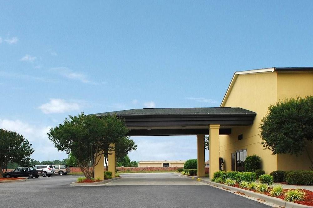Quality Inn Mullins - Marion photo 45
