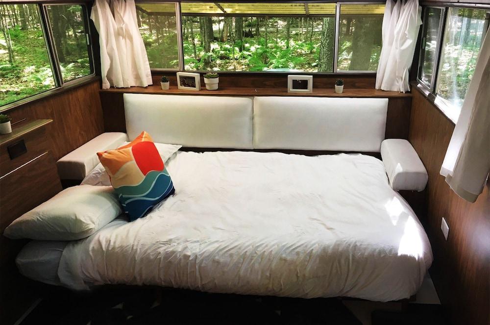 POV Lake Resort & Glamping Campground photo 5