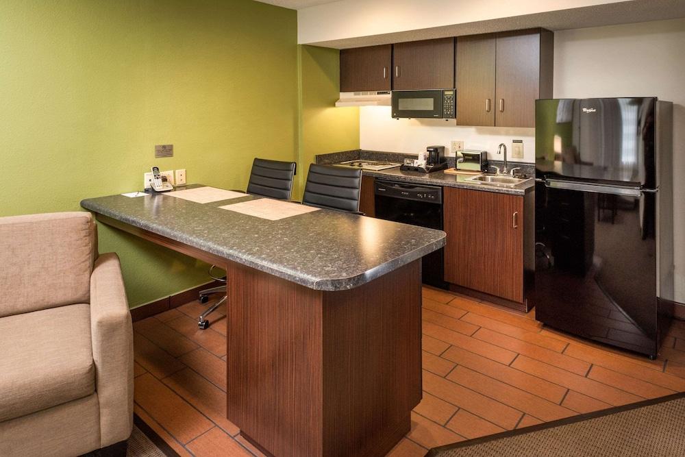 Sleep Inn Charleston North photo 13