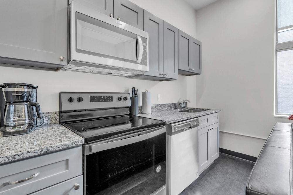 CozySuites - Press House photo 67