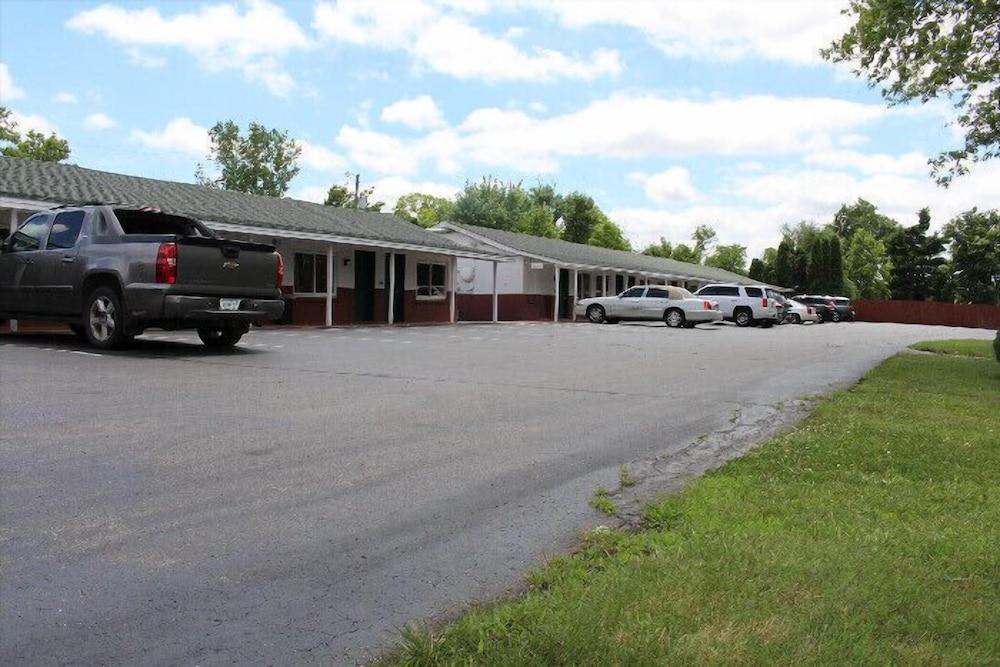 BlissPoint Inn FKA Motel 6t7 photo 21