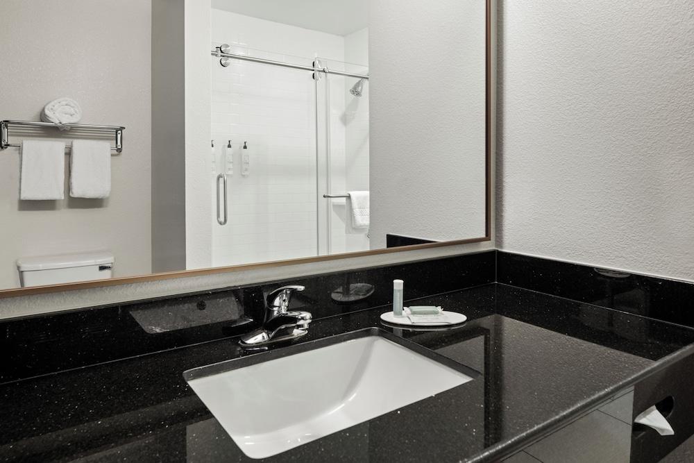 Fairfield Inn & Suites Columbus East photo 19