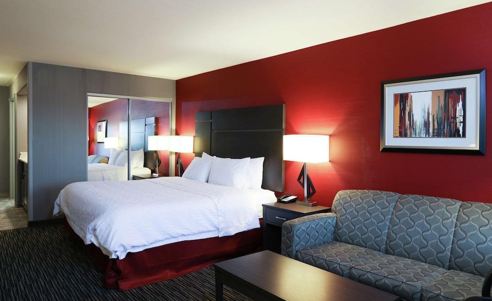 Hampton Inn & Suites Temecula photo 52