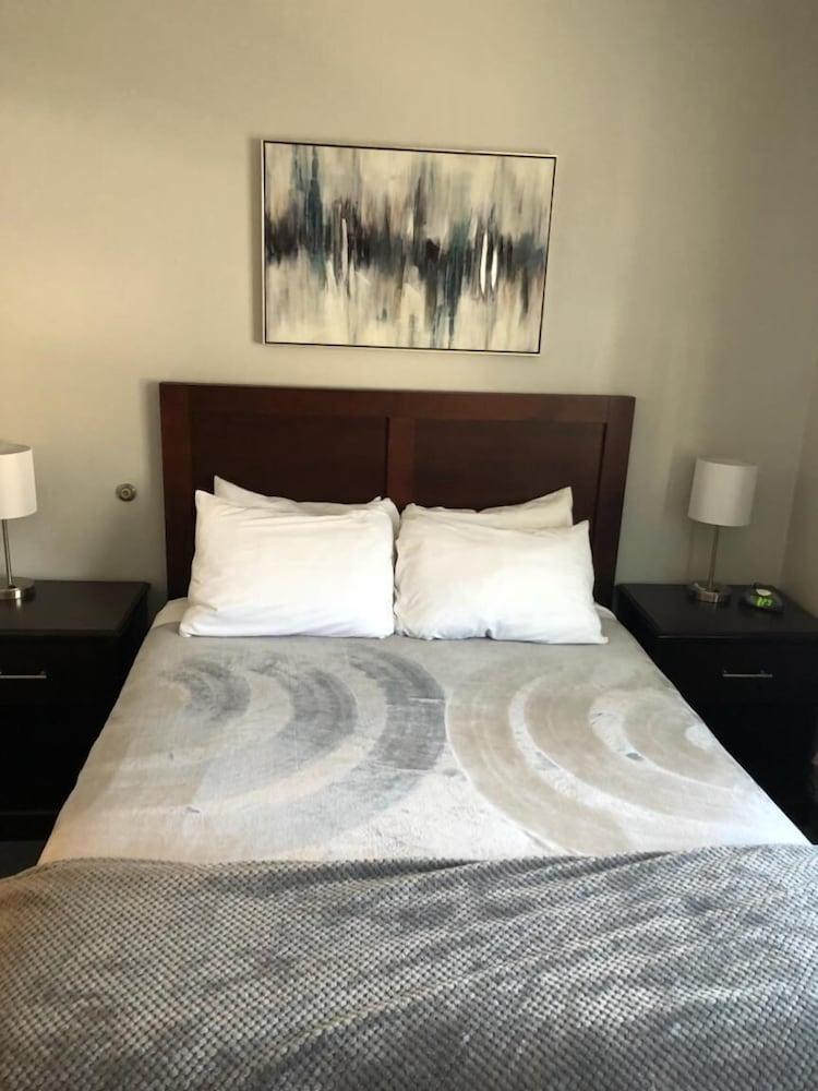 The Acorn Suites photo 3