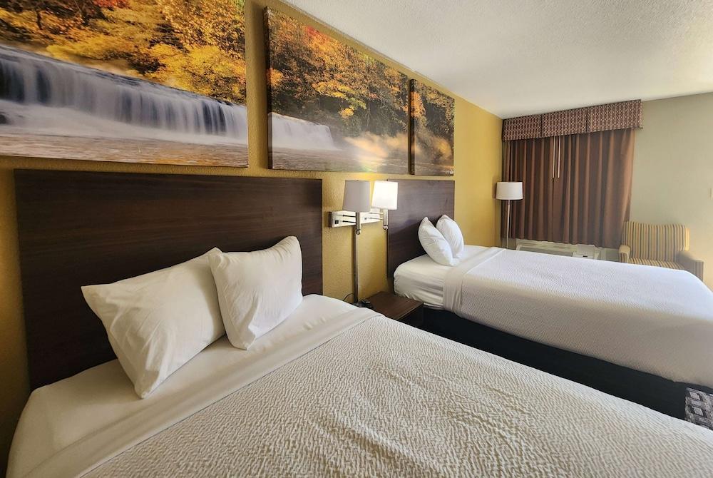 Days Inn by Wyndham Leesville photo 40