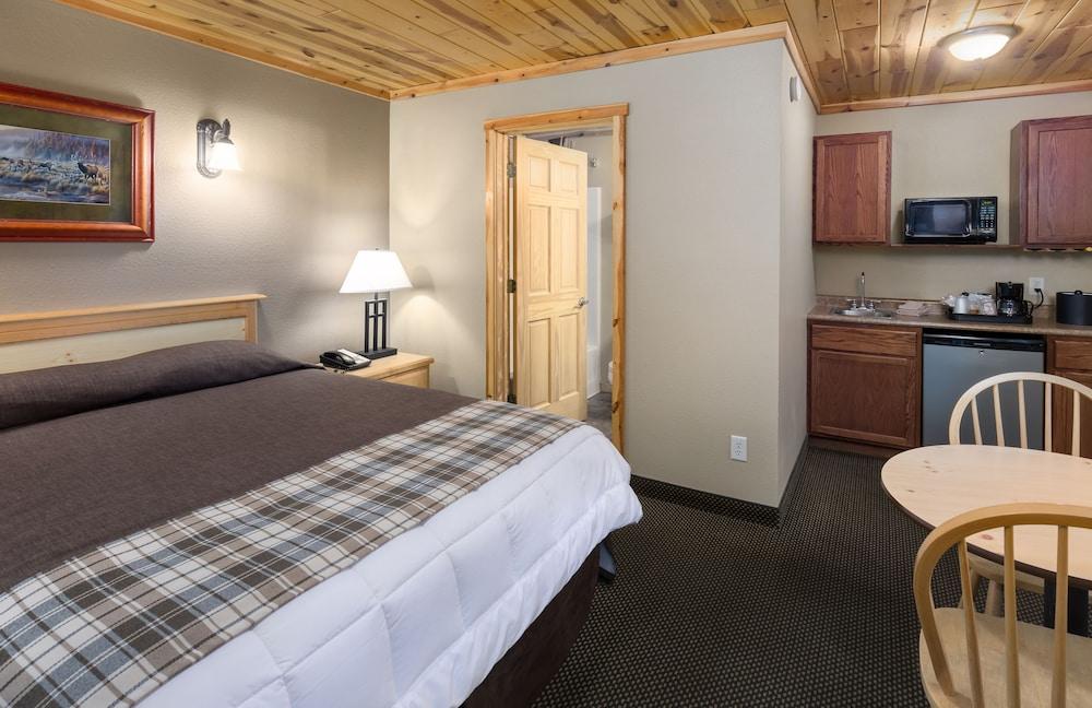 Rock Crest Lodge And Cabins photo 15
