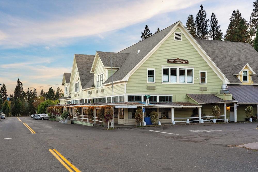 Mccloud Mercantile Hotel photo 49