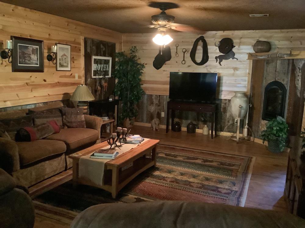 Nacoochee Valley Lodge photo 75