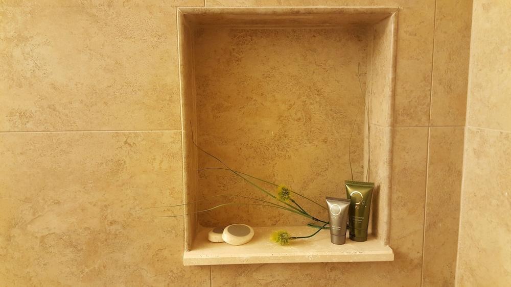 Le Cabanon Motel photo 77